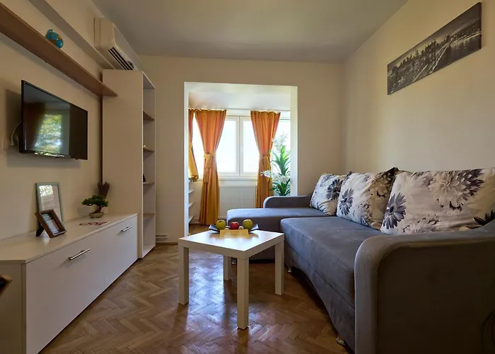 11 Baneasa Airport Apartament
